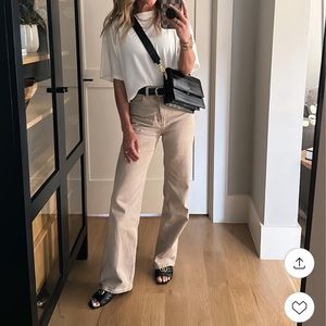 Abercrombie |  High Rise 90s Relaxed Jean